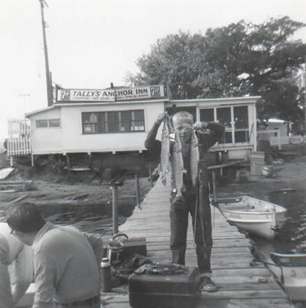 Tally’s Dockside celebrates 75 years. | White Bear Lake